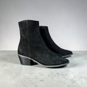 Lisa Vickey Black Suede Ankle Booties Women’s Size 7M With 2 In Heel